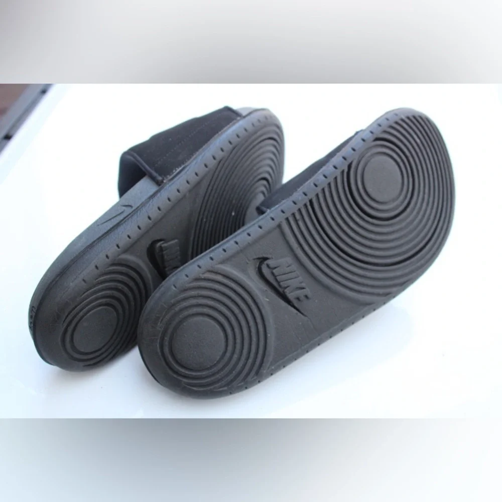 Nike Women's Offcourt Slides
